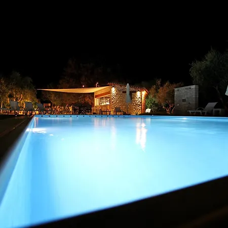 Asfendamos זכארו