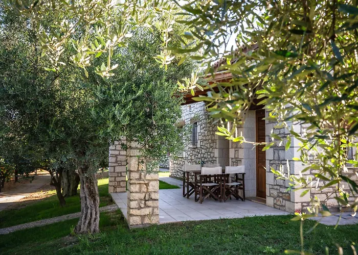 Asfendamos Дом отдыха *